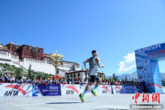 2024拉萨半程马拉松鸣枪开跑 第12张 2024拉萨半程马拉松鸣枪开跑 第12张