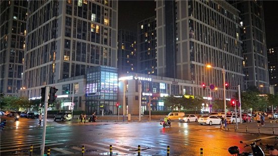 首款骁龙8 Gen3小折叠 三星Galaxy Z Flip6手机评测  第39张