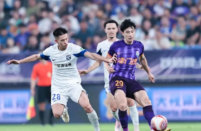 中超-孔帕尼奥补射造点+点射绝杀 津门虎1-0三镇  第2张