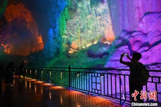 本土乐队以摇滚催热广西“县城游”