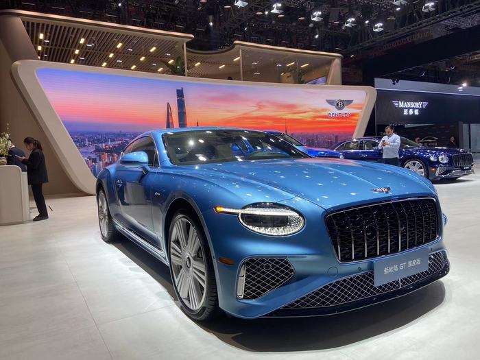 最贵的几款新车都在这里了|2025上海车展  第4张 最贵的几款新车都在这里了|2025上海车展  第4张