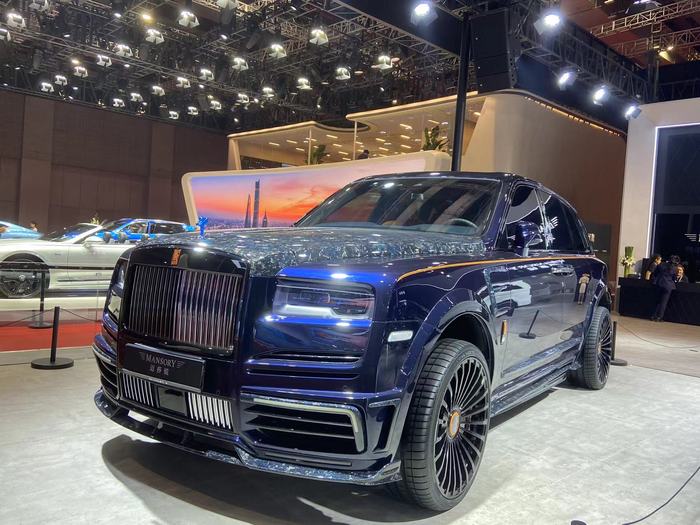 最贵的几款新车都在这里了|2025上海车展  第3张 最贵的几款新车都在这里了|2025上海车展  第3张