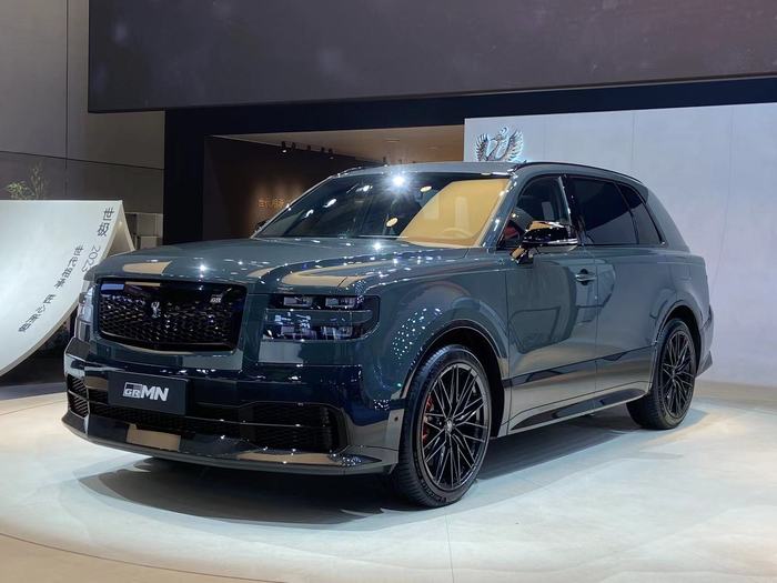 最贵的几款新车都在这里了|2025上海车展  第6张 最贵的几款新车都在这里了|2025上海车展  第6张