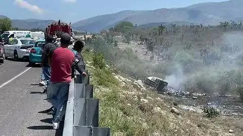 墨西哥中部发生交通事故	，已致21人死亡  第1张