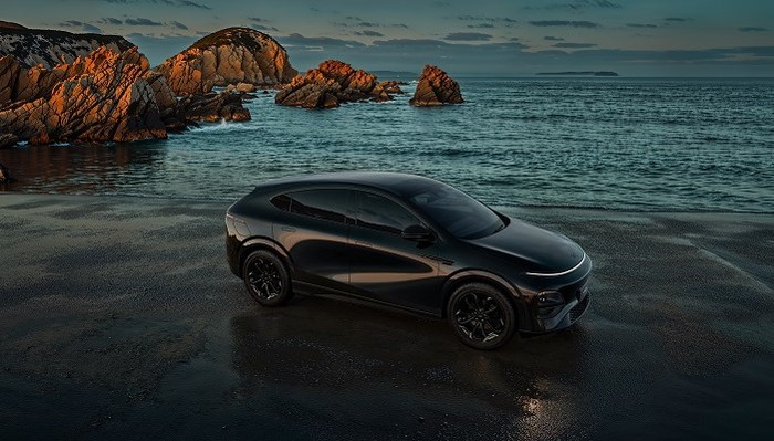 一周新车盘点 | 小米推出SU7高性能Ultra车型 2025款小鹏G6正式亮相  第4张