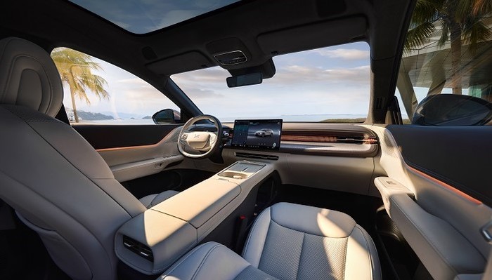 一周新车盘点 | 小米推出SU7高性能Ultra车型 2025款小鹏G6正式亮相  第5张