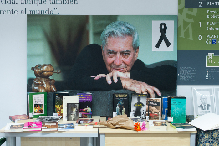 从左翼人士到晚年“右转”：作家略萨的政治之旅  第1张